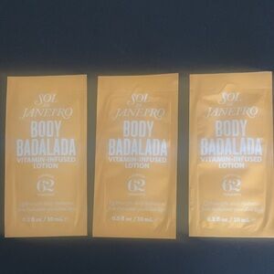 Sol de Janeiro Body Badalada Vitamin-Infused Lotion - Vibrant Yellow